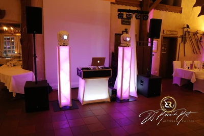 Hochzeit | Scheune Ahrenshof | Hochzeits-DJ René de Rot | Bild 9 von 23