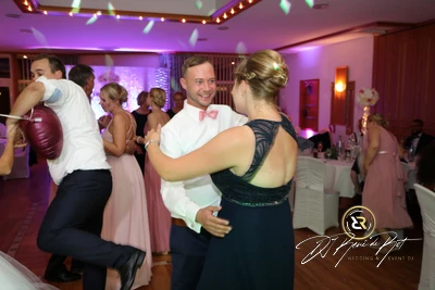 Hochzeit | Hotel Ripken | DJ René de Rot | DJ Oldenburg | Bild 23 von 24