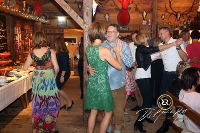 Hölzerne Hochzeit | Ahrenshof | Hochzeits-DJ René de Rot | Bild 7 von 24