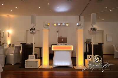 13 | 04 | 2019 - Hochzeit - Ostfriesischer Hof - DJ René de Rot - Bild 23 von 32