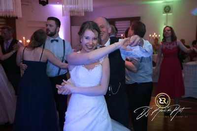13 | 04 | 2019 - Hochzeit - Ostfriesischer Hof - DJ René de Rot - Bild 31 von 32