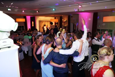 Hochzeit | Hotel Meiners | Hochzeits-DJ René de Rot | Bild 25 von 27