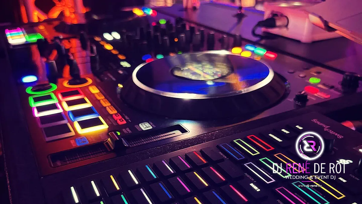 Pioneer DDJ-FLX10 im Einsatz