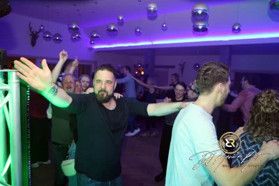 22 | 02 | 2025 - Gemeinschaftskohlfahrt - Drögen Hasen - DJ René de Rot - Bild 25 von 29