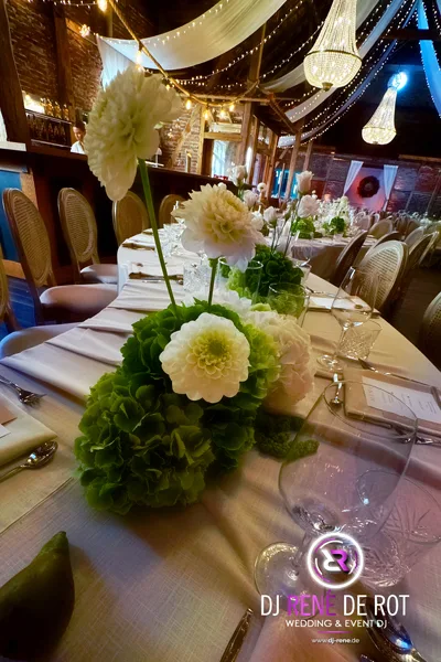 Hochzeit | Rittergut Falkenhardt | Hochzeits-DJ René de Rot | Bild 5 von 24