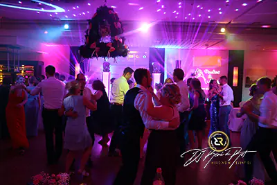DJ-Paket White Wedding | DJ René de Rot aus Oldenburg | Das Hochzeitssetup